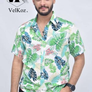 Camisa hawaiana con estampado de hojas verdes para hombre